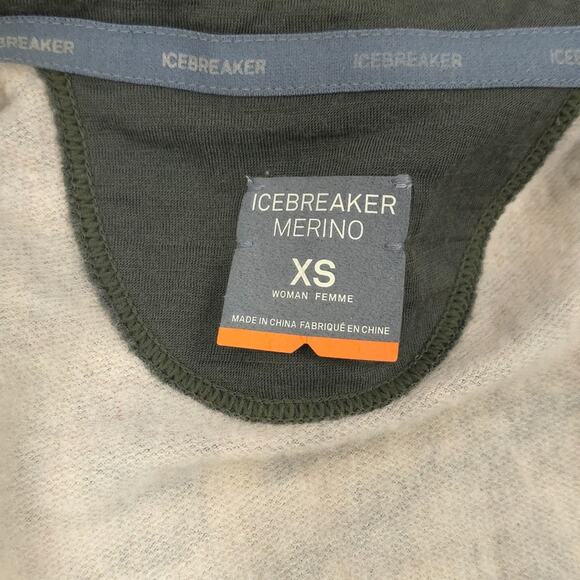 Icebreaker Mossy Oak Cascade Merino Wool Camouflage Vest - Picture 5 of 7